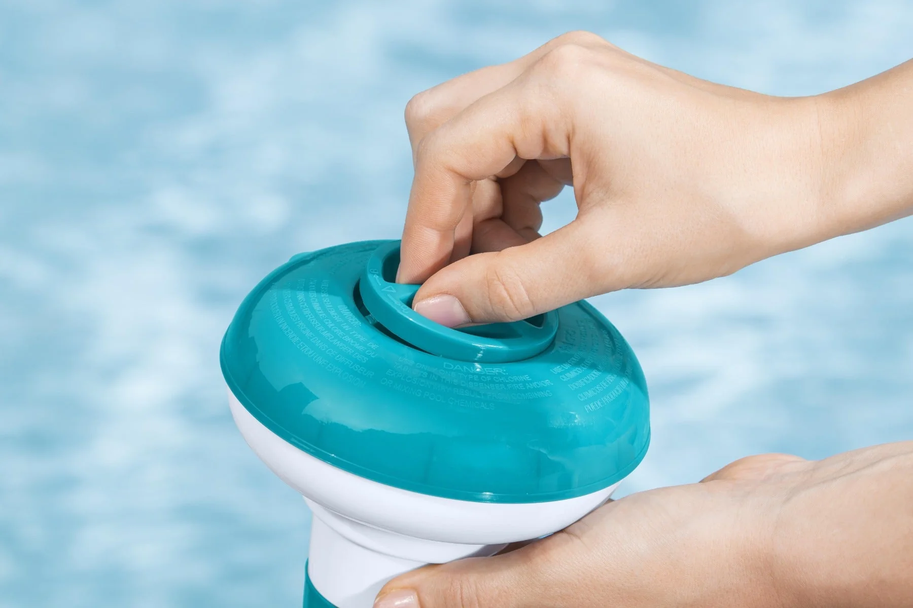 Pool & Hot Tub Chlorine Dispenser 5" Chemical Floater - Image 5