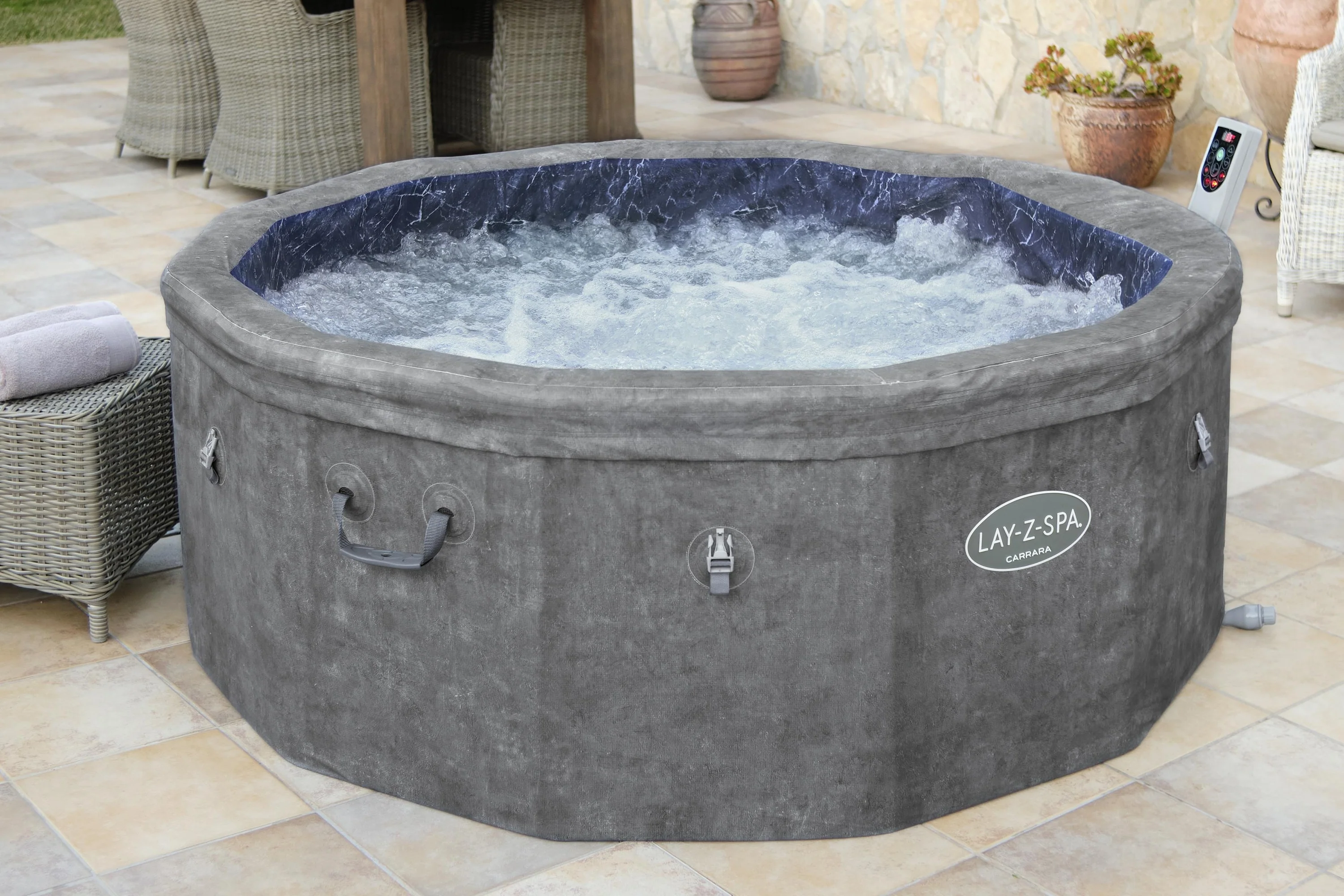 Carrara AirJet™ + Free Bundle Worth £140 - Image 6